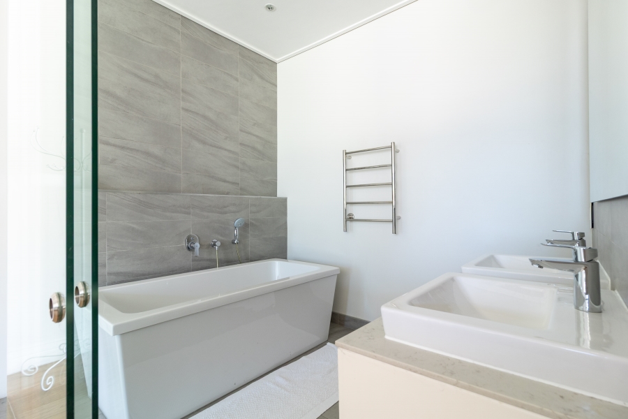 3 Bedroom Property for Sale in Cape Town City Centre Western Cape